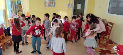 Дядо Коледа - ДГ 15 Чучулига - София, Свобода
