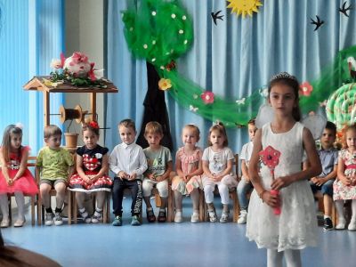 Тържество на гр. Бонбон  - ДГ 15 Чучулига - София, Свобода