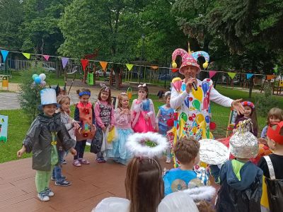 Ваканция здравей - Пъстър карнавал - ДГ 15 Чучулига - София, Свобода