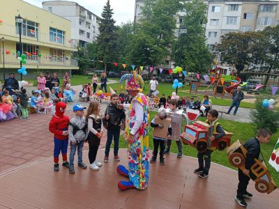 Ваканция здравей - Пъстър карнавал - ДГ 15 Чучулига - София, Свобода