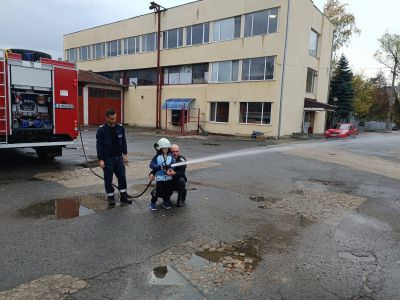 Малки пожарникари - ДГ 15 Чучулига - София, Свобода