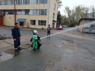 Малки пожарникари - ДГ 15 Чучулига - София, Свобода
