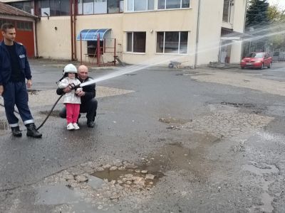 Малки пожарникари - ДГ 15 Чучулига - София, Свобода