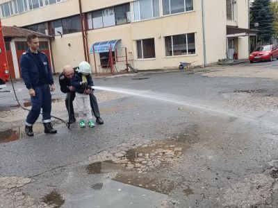 Малки пожарникари - ДГ 15 Чучулига - София, Свобода