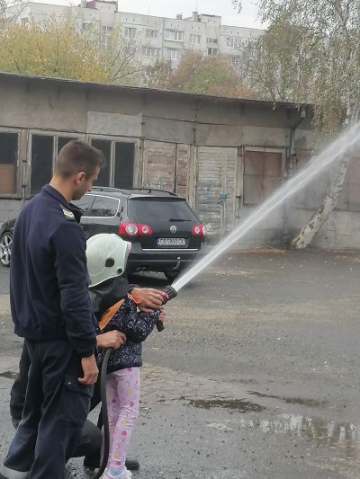 Малки пожарникари - ДГ 15 Чучулига - София, Свобода